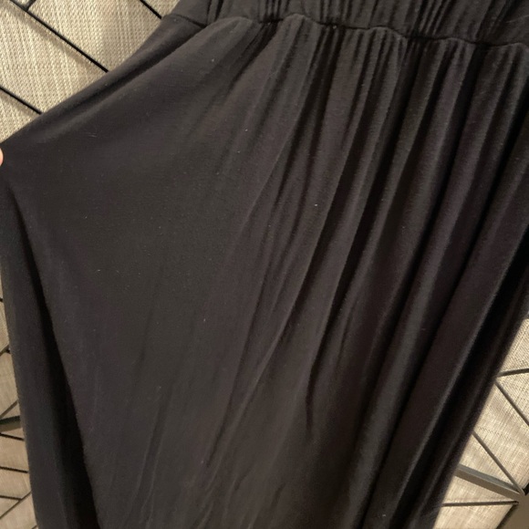 Daily Ritual Black Ribbed Pleated Maxi Dress - Picture 4 of 12